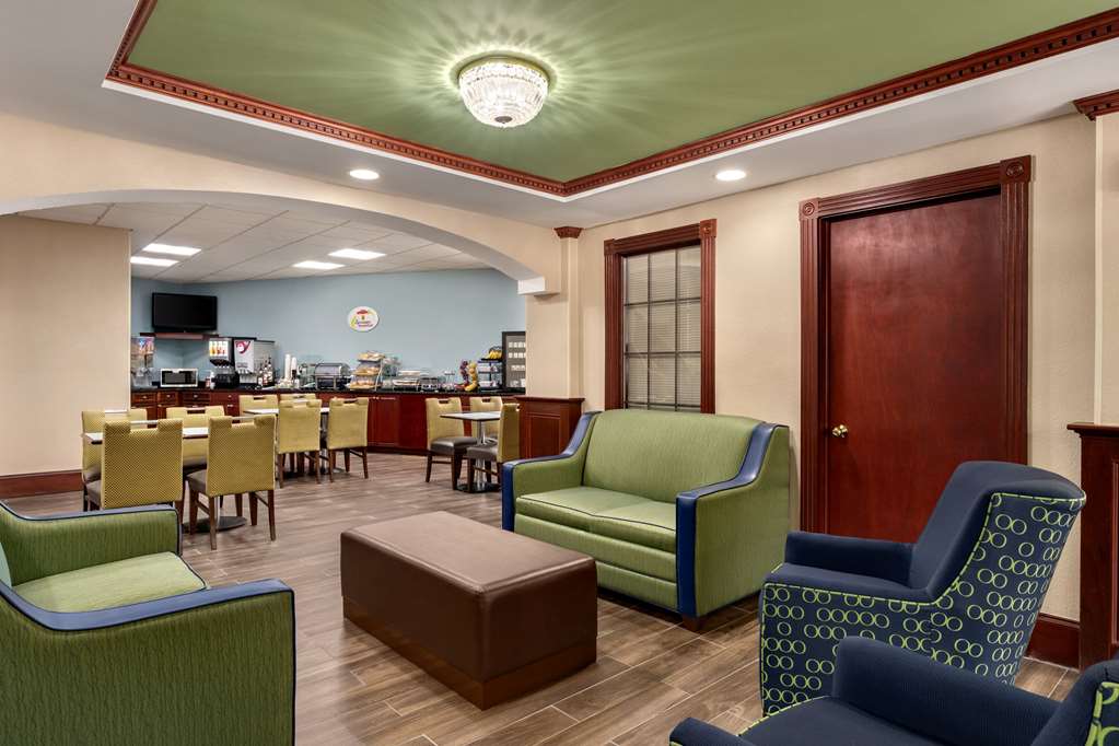 Super 8 by Wyndham West Greenwich Providence - photo 7