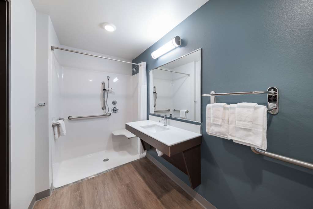WoodSpring Suites Dallas Plano Central Legacy Drive - photo 21