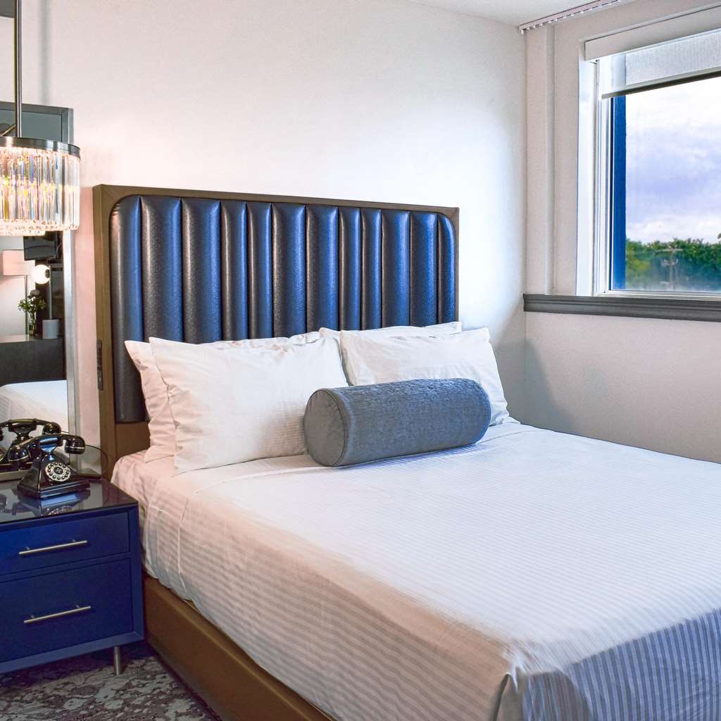 The Hotel Legends - photo 11