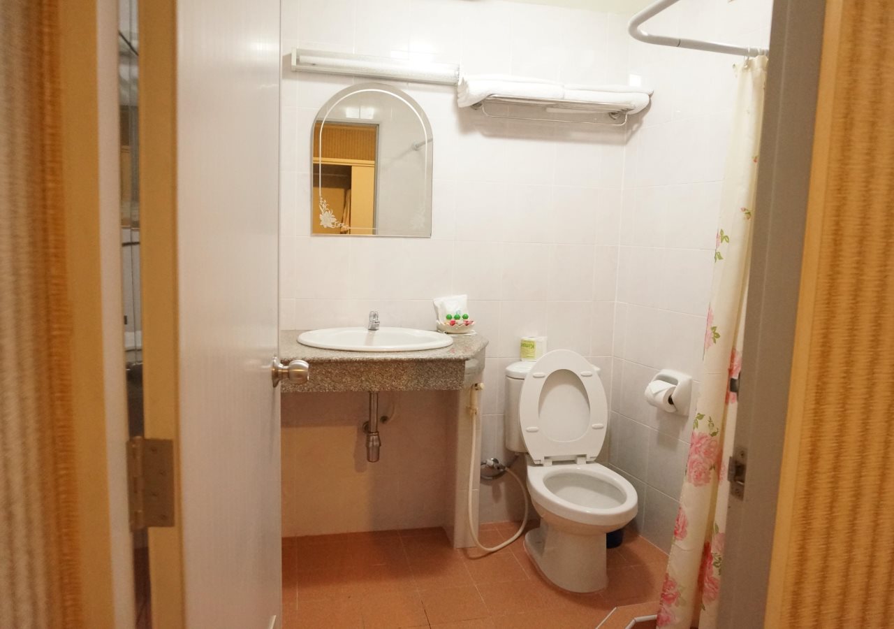 Queen Lotus Guest House