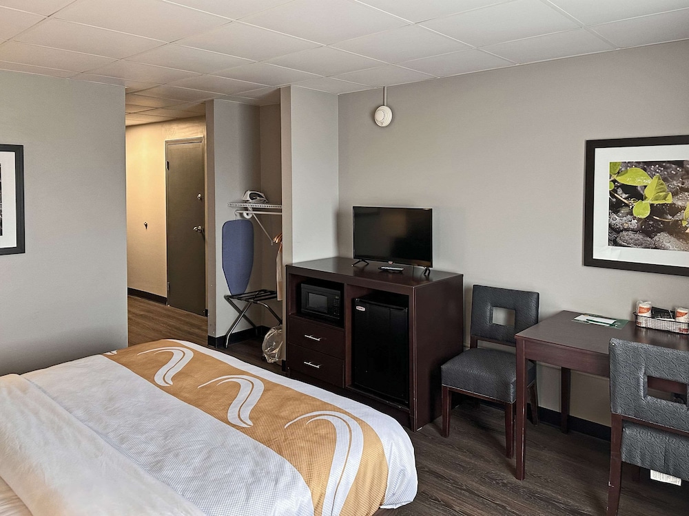Quality Inn Montpelier - photo 16