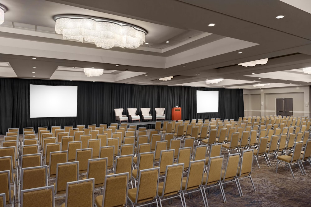 DoubleTree by Hilton Orlando Airport - photo 42