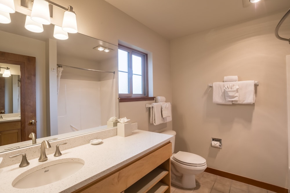 Inn at Cannon Beach - photo 37