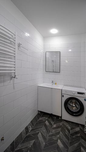 Well Located Studio Near Old Town Avlabari Wehost