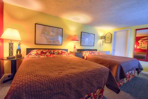 Sandy Cove Inn - photo 21