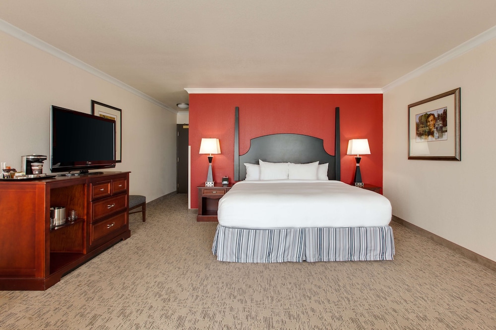 President Abraham Lincoln Springfield DoubleTree by Hilton - photo 24