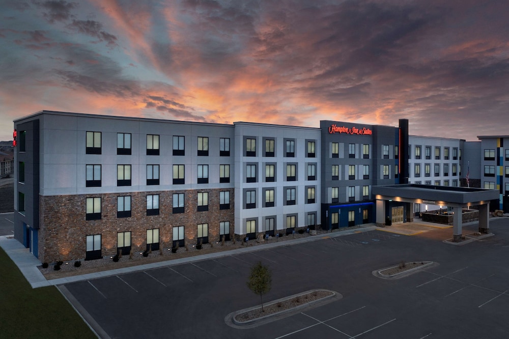 Hampton Inn & Suites Rapid City Rushmore - photo 62