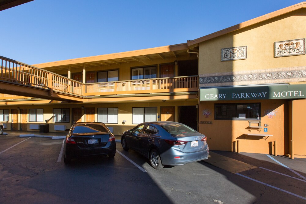 Geary Parkway Motel - photo 42
