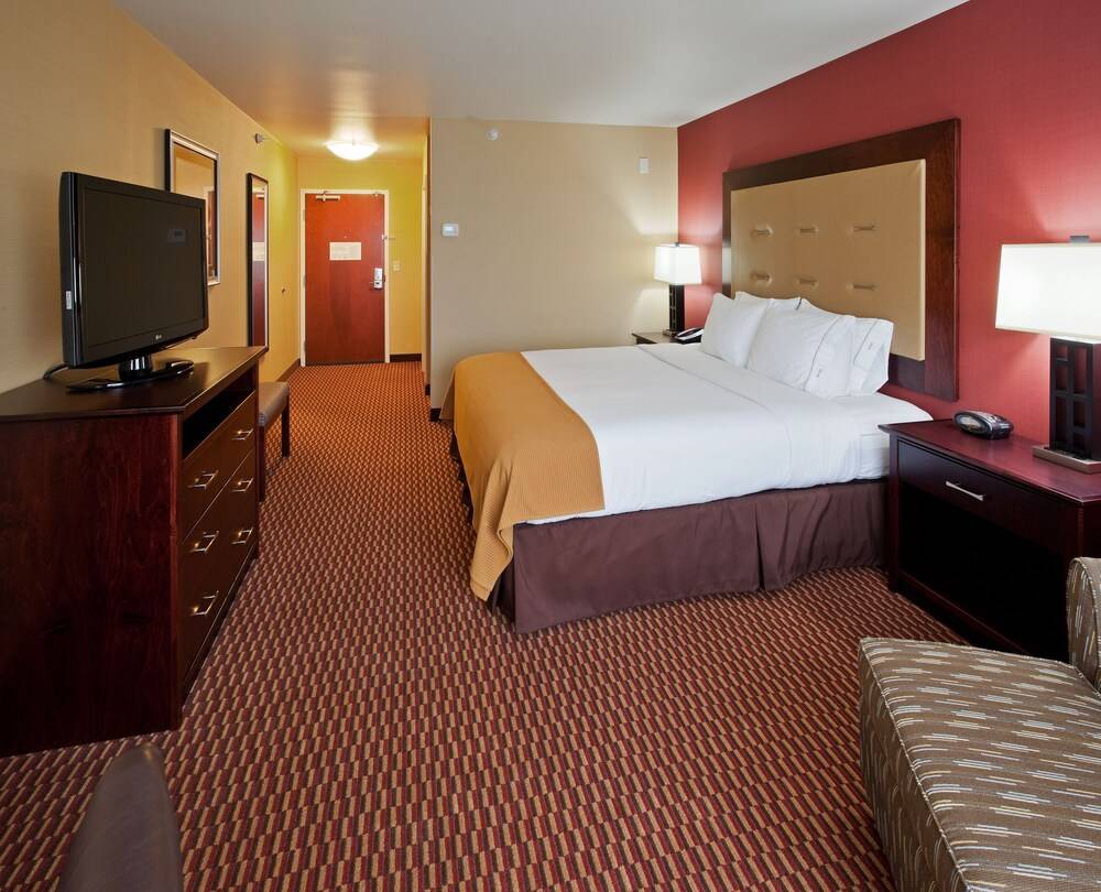 Holiday Inn Express Hotel & Suites Great Falls by IHG - photo 14