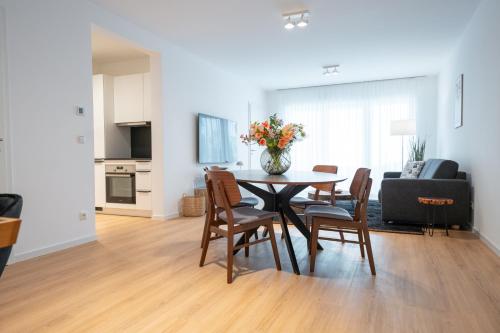 Schöntalhaus City Apartments Mit Balkon — 4-Star Luxury Hotel in Aschaffenburg, Germany