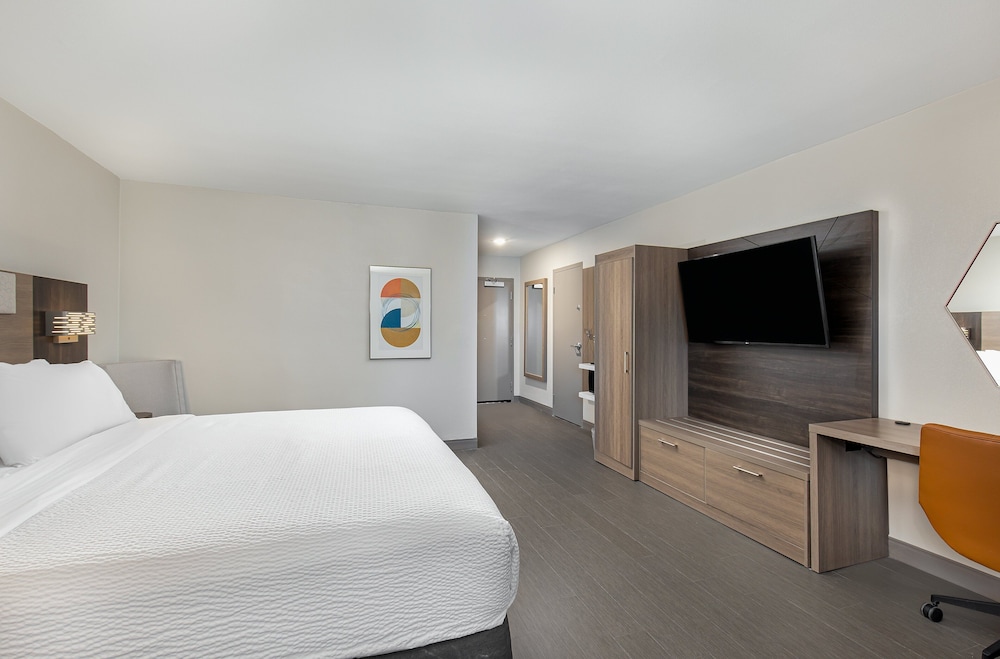 Holiday Inn Express Atlanta Airport North by IHG - photo 10