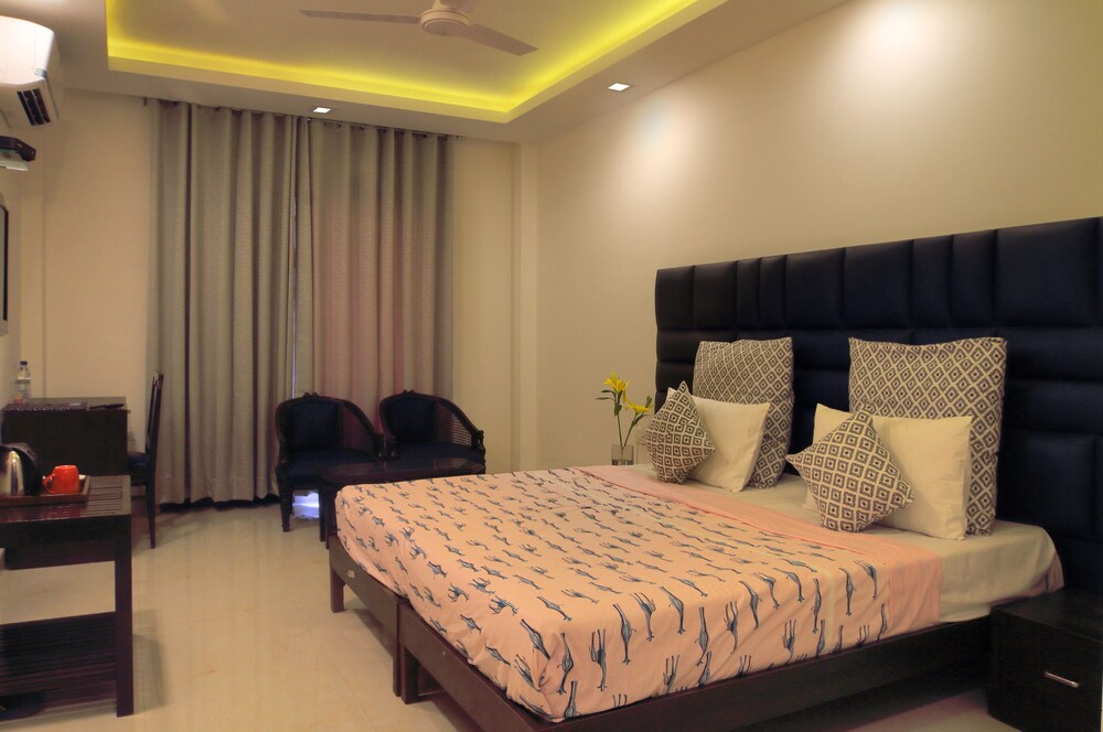 Guestroom