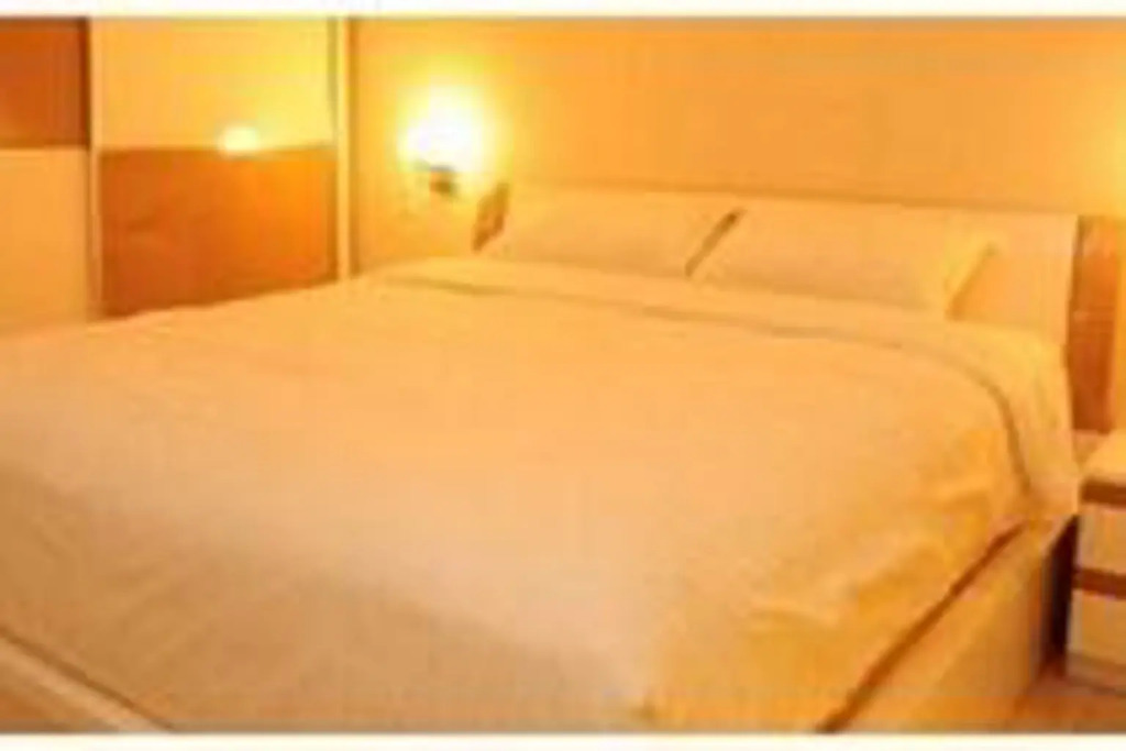 Astute Apartments Yayati