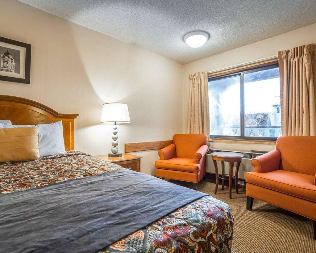 Rodeway Inn Baker City - photo 10