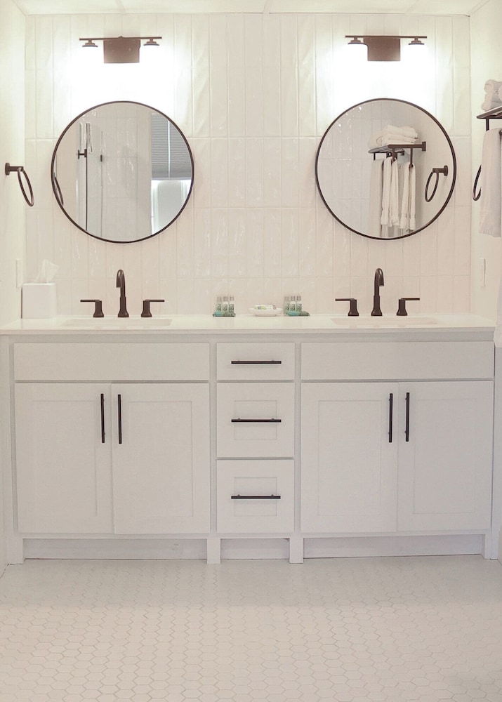 The Crazy Water Hotel - photo 165