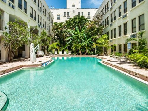 The Palm Beach Hotel Condominium - photo 7