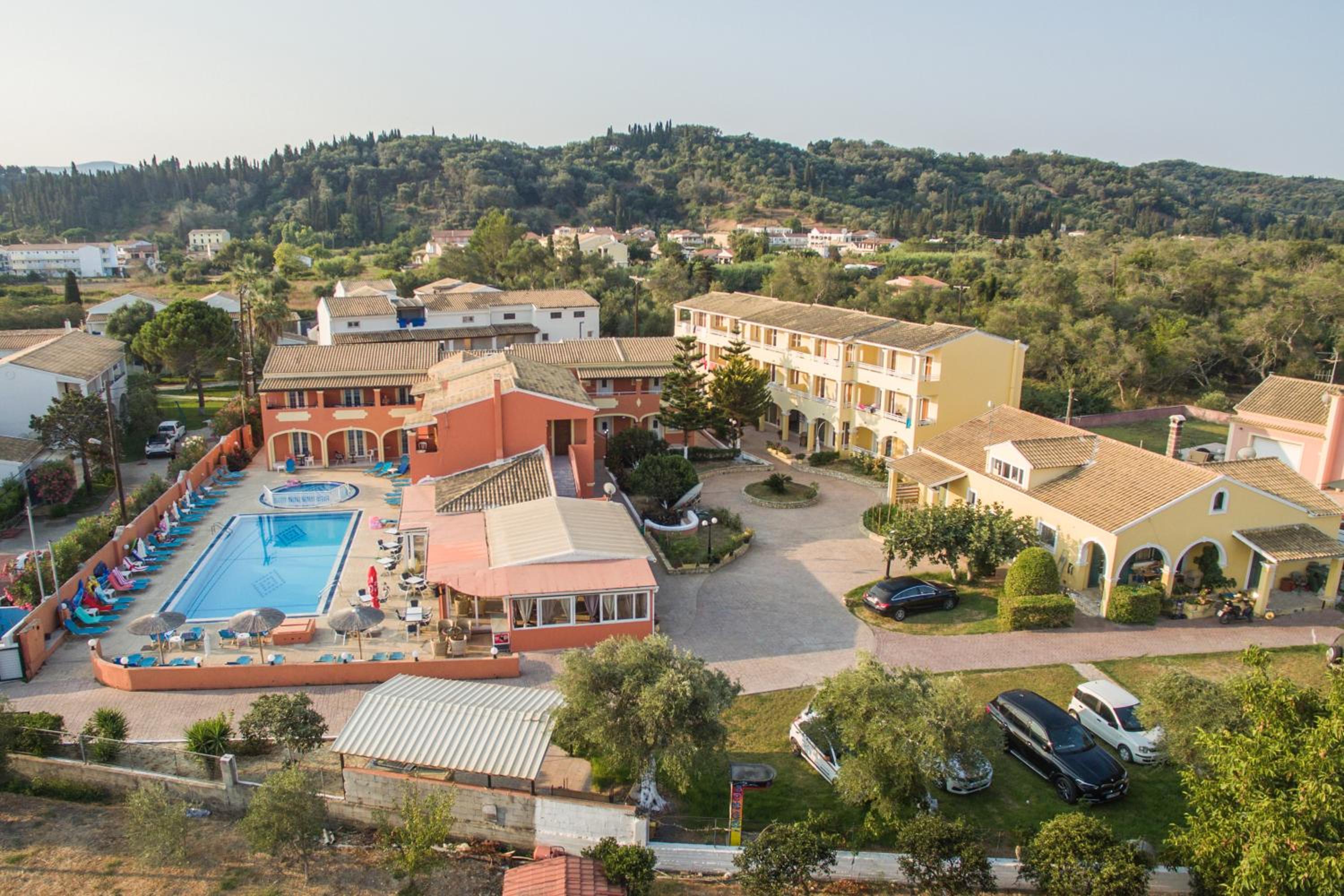 Luisa Aparthotel - last minute hotel in Corfu