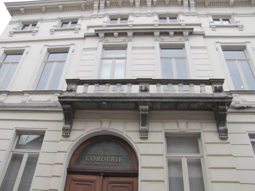 B&B La Corderie — 4-Star Luxury Hotel in Hamme, Belgium