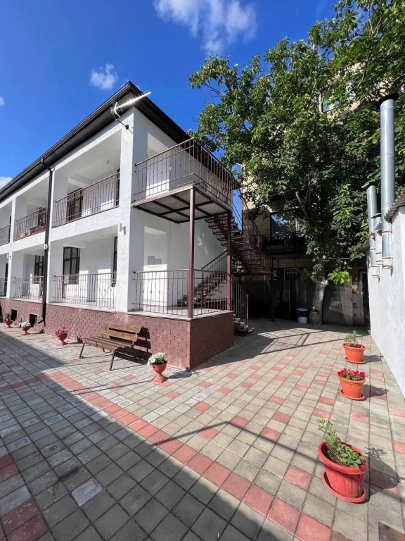 Konsul - carbon neutral hotel in Anapa