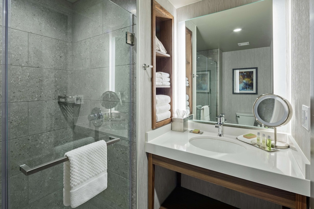 The Bevy Hotel Boerne a DoubleTree by Hilton - photo 17