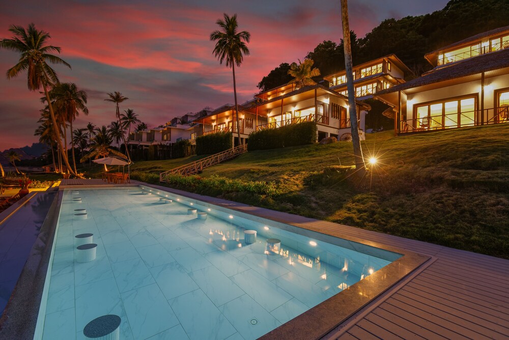 Coconut Grove Resort - last minute hotel in Ko Yao