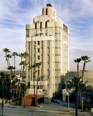 Sunset Tower Hotel - photo 20