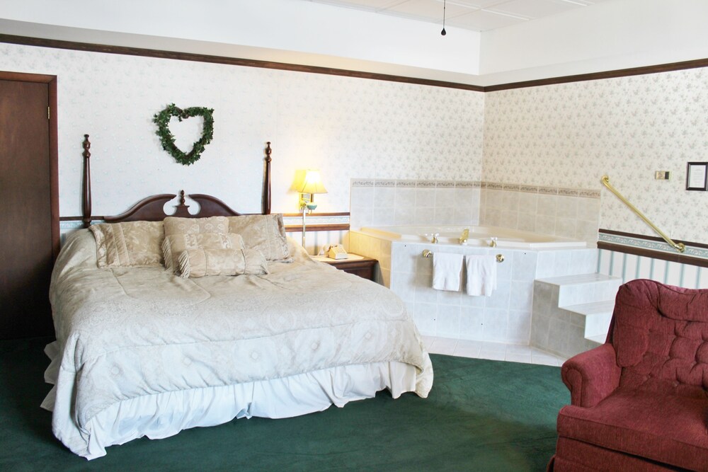Sara Placid Inn & Suites - photo 7
