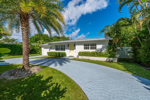 Sunset Serenity Retreat — West Palm Beach