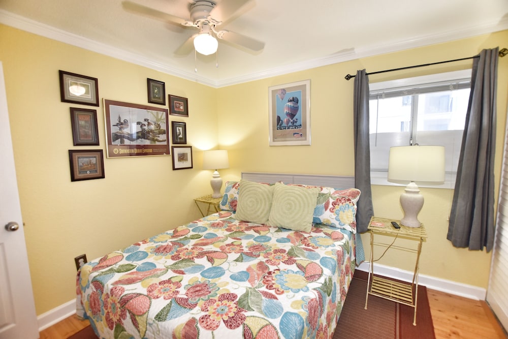 0401 Waters Edge Resort 3 Bedroom Condo by RedAwning - photo 7