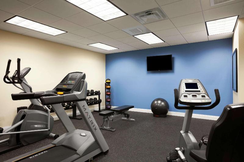 Sleep Inn & Suites Altoona North - photo 44