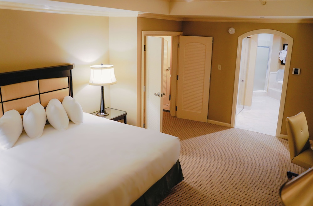 Hollywood Casino Gulf Coast - photo 9