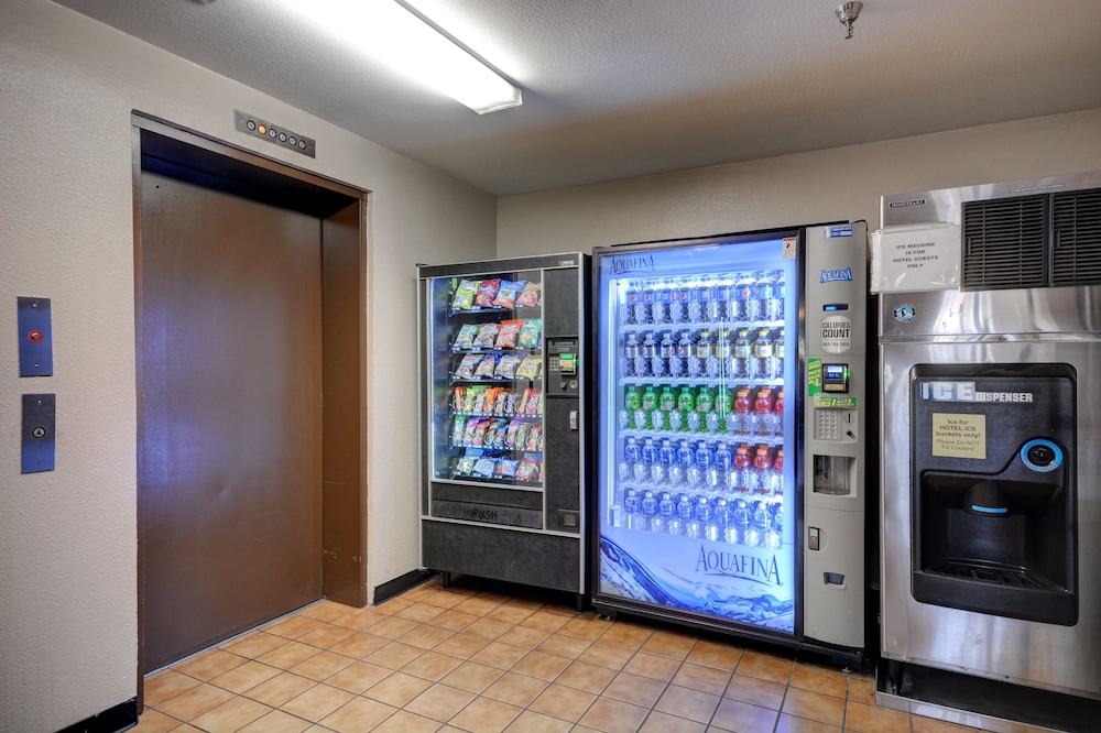 Longhorn Casino & Hotel - photo 27