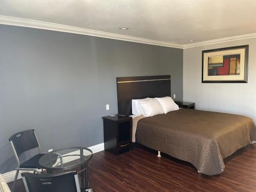 Legacy Inn & Suites Garden Grove CA - photo 2