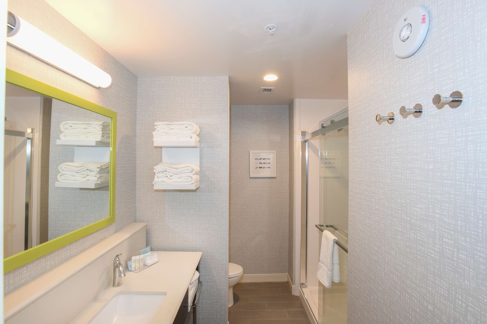 Hampton Inn & Suites Cincinnati Liberty Township - photo 39