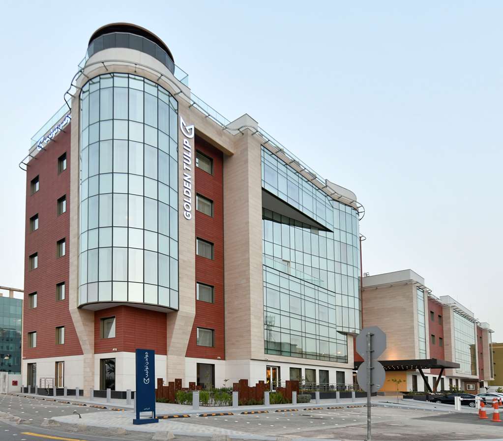 Golden Tulip Riyadh — 4-Star Luxury Hotel in Riyadh, Saudi Arabia