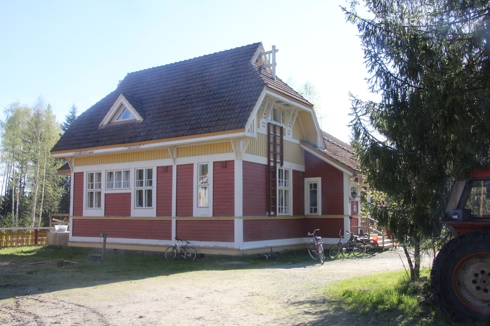 Majatalo Veikeä Vuohi in Lieksa, Finland