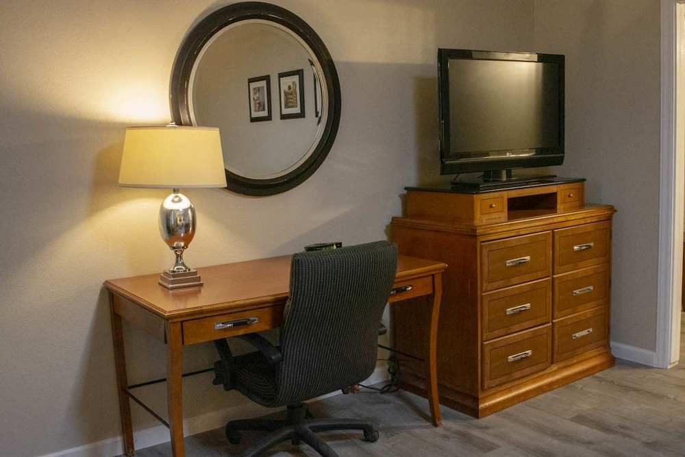 Southern Star Inn - photo 9