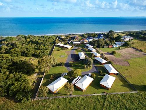 Allestree Holiday Units — 4-Star Luxury Hotel in Portland, Australia