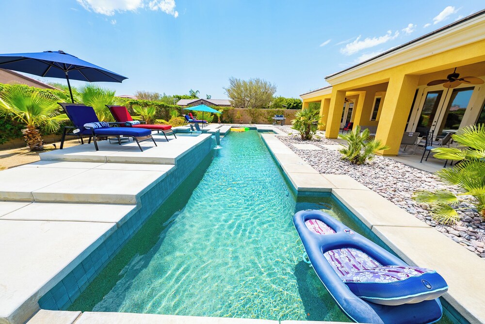 Luxurious 5BR Resort Style Home w Pool & Spa - photo 32