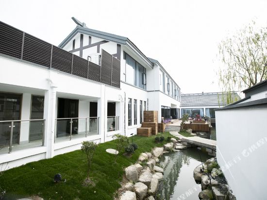 Hupan Hotel in Shaoxing, People's Republic of China