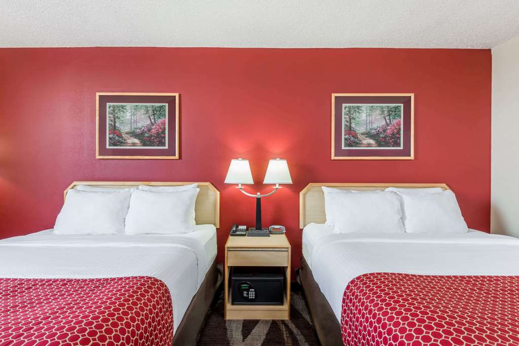 Days Inn by Wyndham Gillette - photo 8