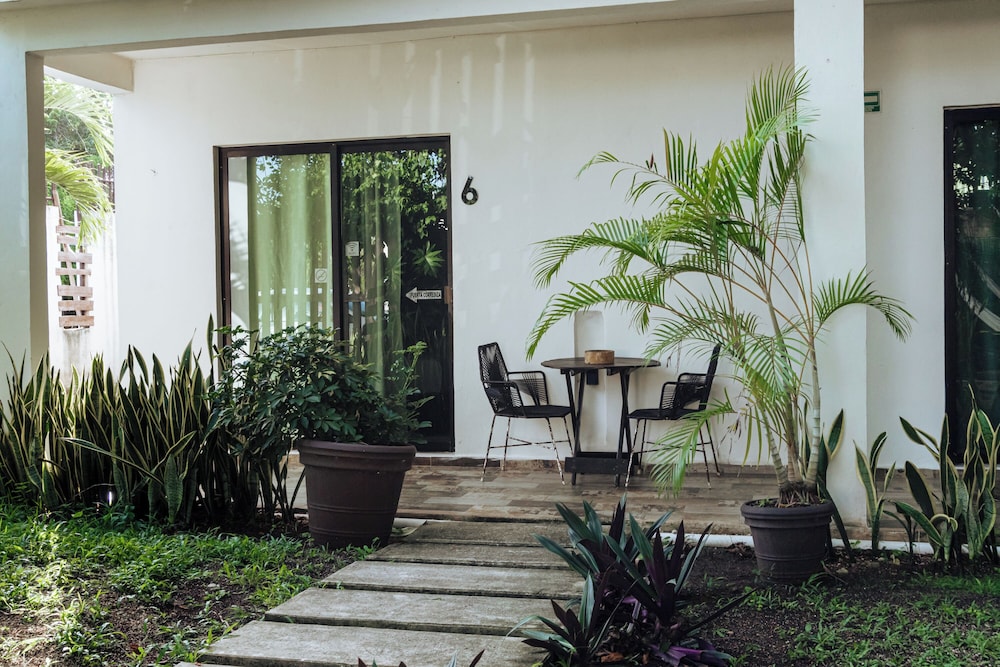 Hotel Brisas Bacalar in Bacalar, Mexico