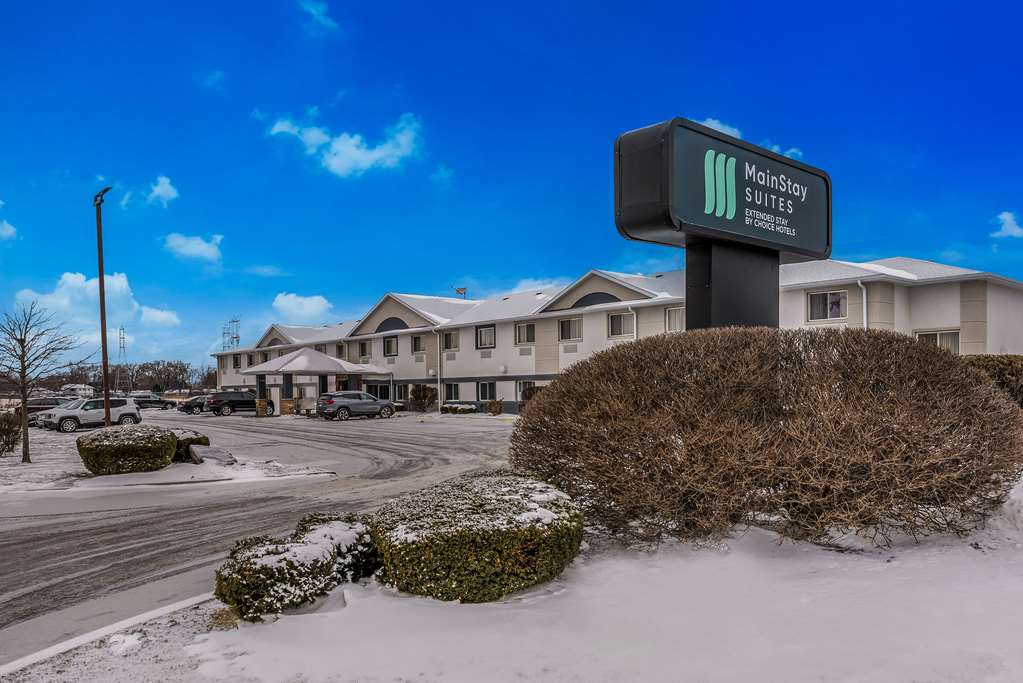 MainStay Suites Joliet I 80 - photo 5
