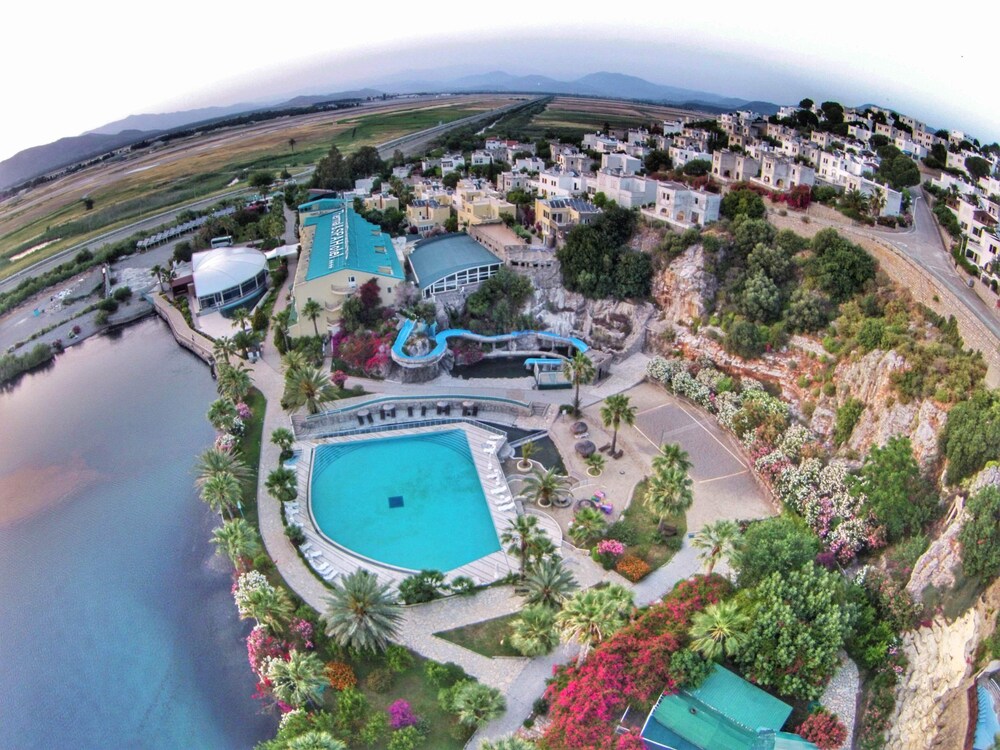 Thermemaris Thermal and Spa Resort - carbon neutral hotel in Bodrum