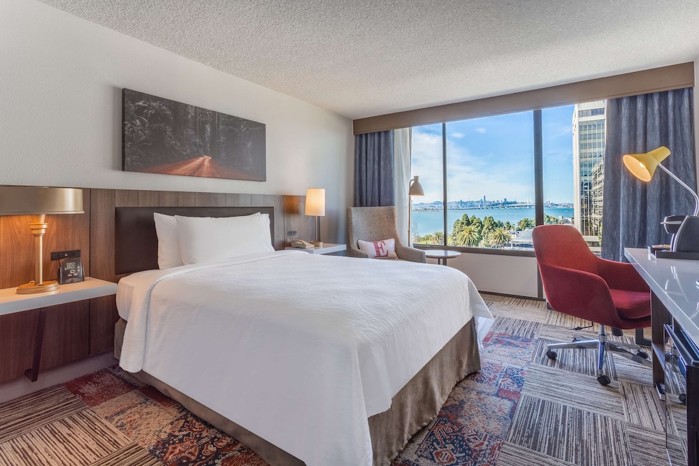 Hilton Garden Inn San Francisco Oakland Bay Bridge - photo 16