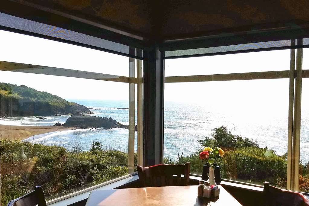 Clarion Inn Surfrider Resort - photo 44