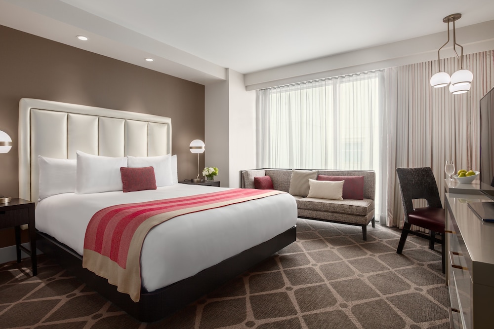 Hotel Commonwealth - photo 27