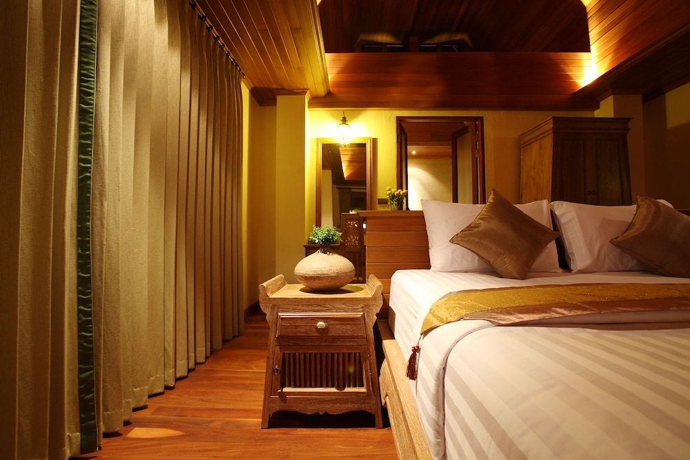 Chivapuri Beach Resort