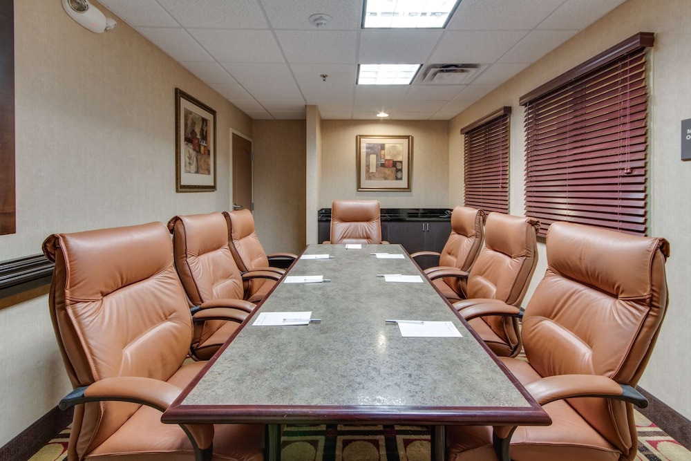 Hampton Inn & Suites Las Cruces I 25 - photo 28