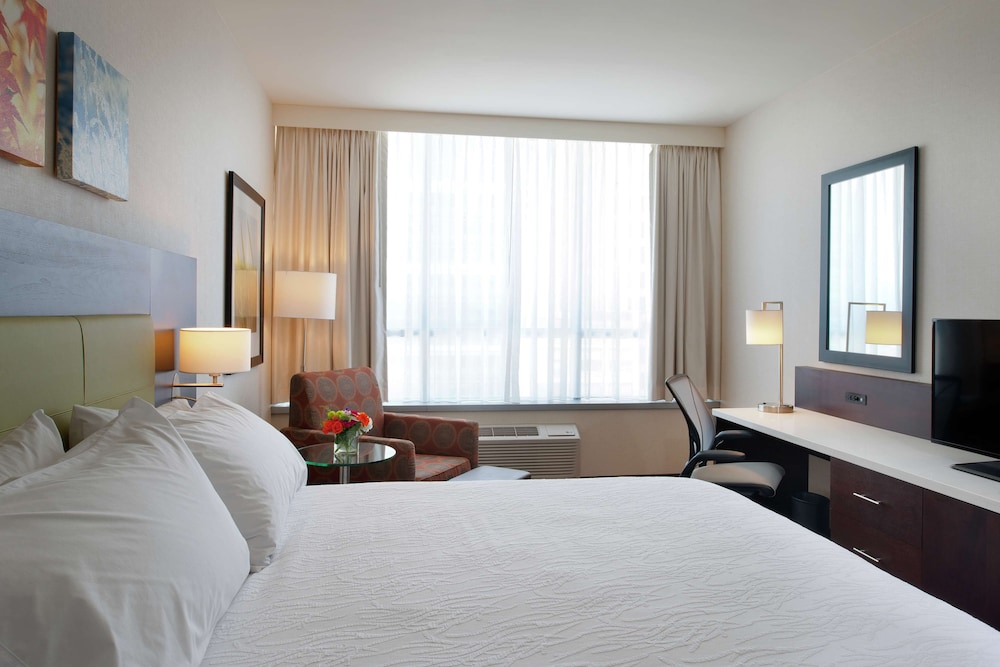 Hilton Garden Inn Pittsburgh Downtown - photo 17